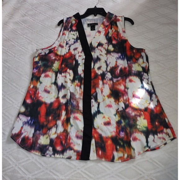 Lane Bryant Blouse Size 20 Excellent Condition, polyester pretty blouse sleevele - Picture 4 of 4